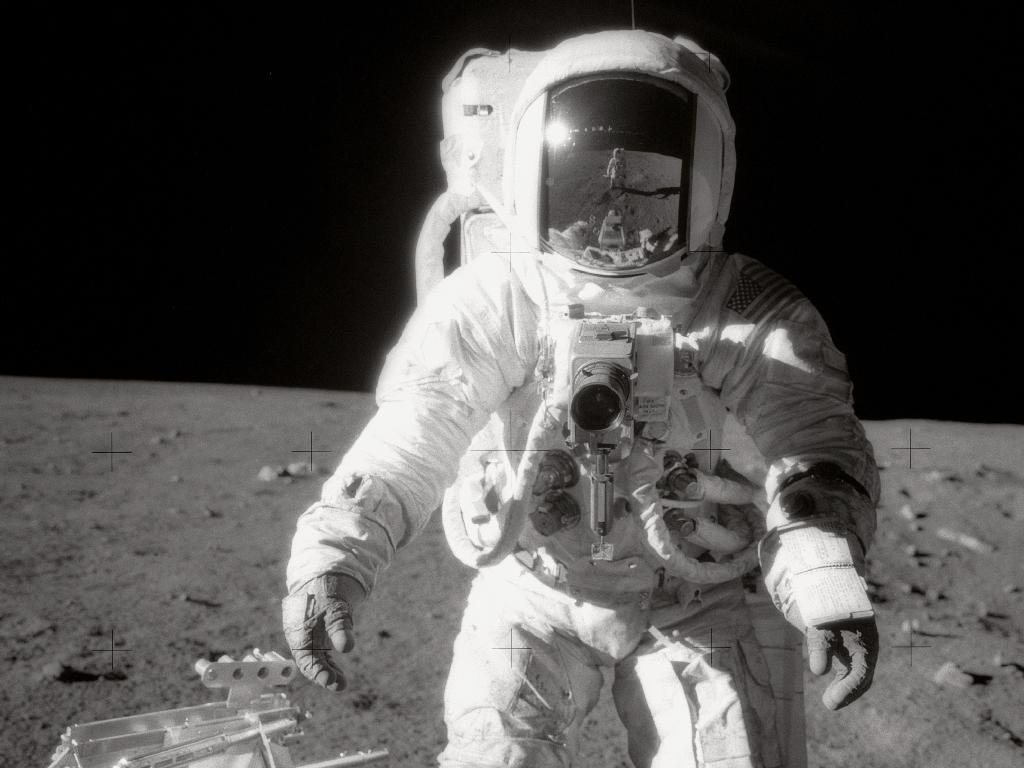 Spacer po Księżycu