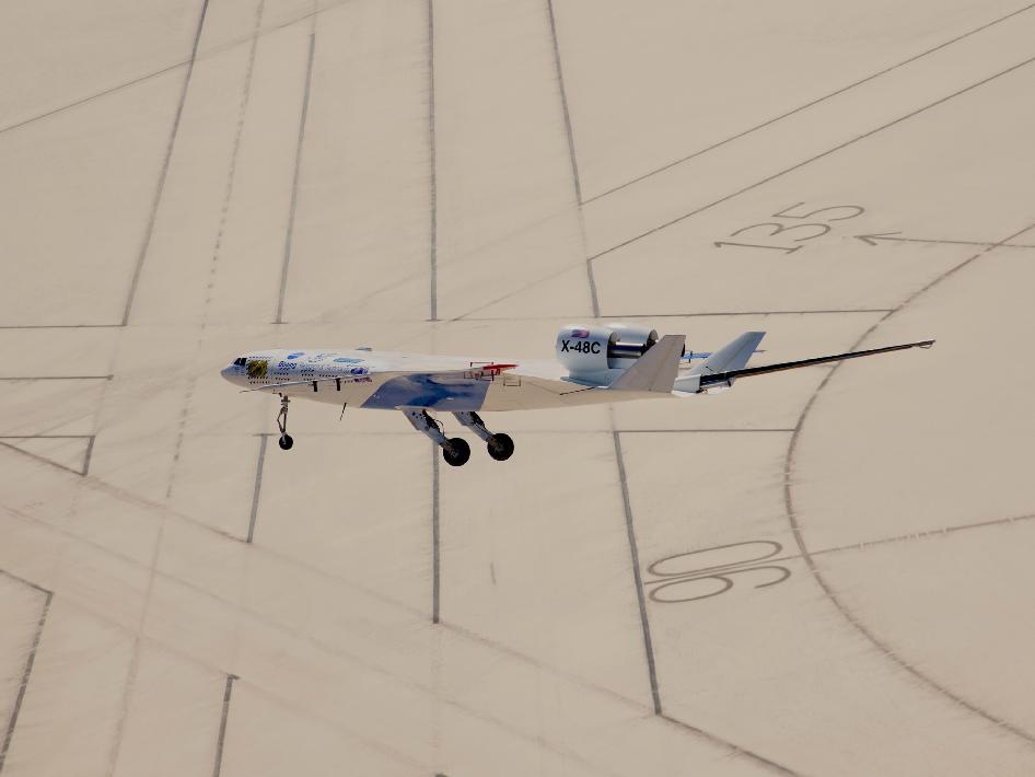 Boeing X-48C