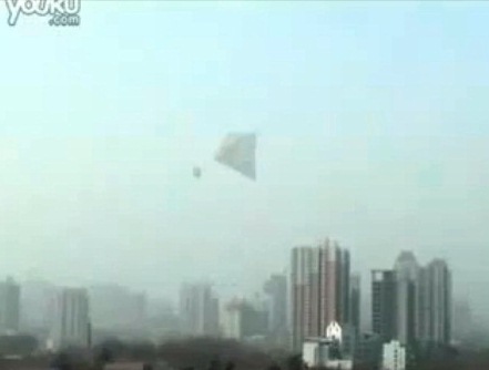 UFO nad Chinami!!!