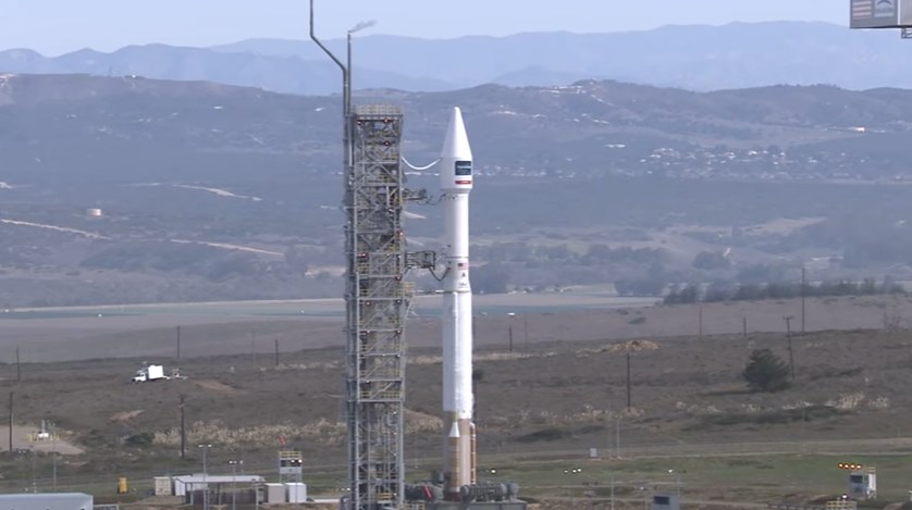 Start rakiety Atlas V z satelitą WorldView-4