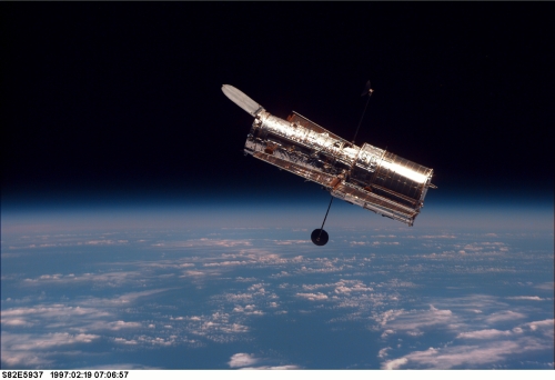 Teleskop Hubble'a już 22 lata w kosmosie