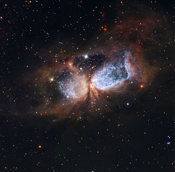 Mgławica Sharpless 2-106 - Gwiezdny anioł